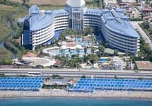 Crystal Admiral Resort Suites & Spa — фото 2