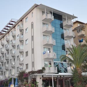 Kleopatra Celine Hotel
