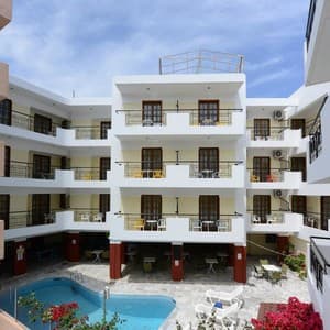 Artemis Hotel Apartment Chersonisou
