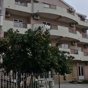 Готель Zec Guest House — Будванськая Рівʼєра, Чорногорія