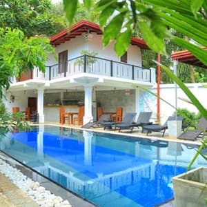 Red Lobster Villa