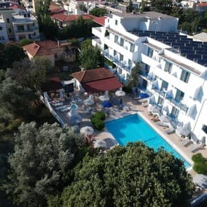 Nathalie Hotel