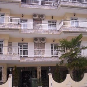 Готель Ouzas Hotel — Пієрія, Греція