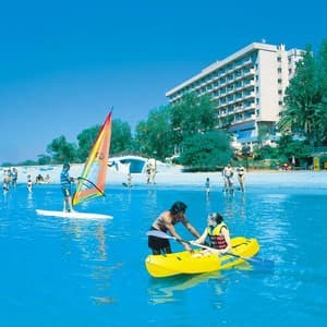 Готель Poseidonia Beach — Лімасол, Кіпр