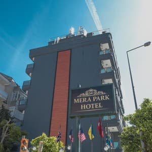 Mera Park Hotel