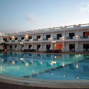 Готель Sharm Cliff Resort — Наама Бей, Єгипет