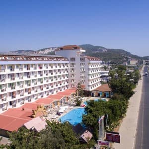 Готель First Class Hotel — Аланья, Туреччина