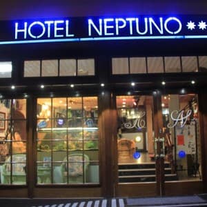 Neptuno Calella Hotel