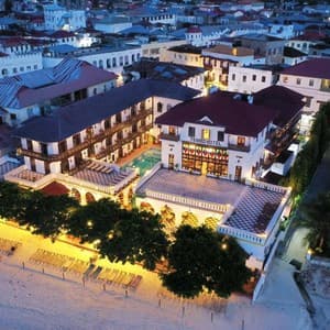 Tembo House Hotel & Apartments