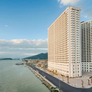 Wyndham Danang Golden Bay