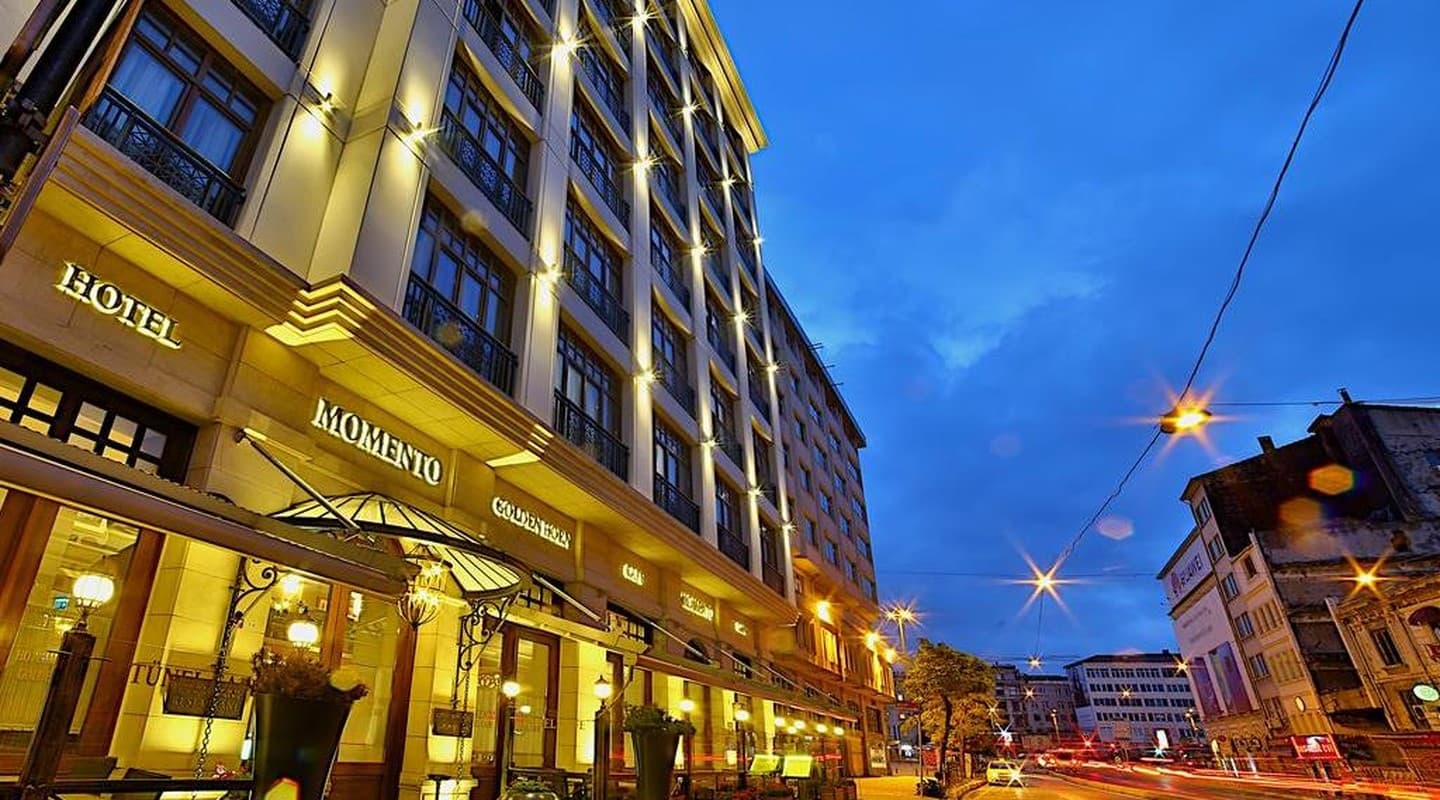 Momento Golden Horn Hotel