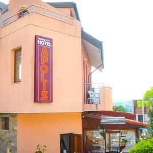 Apolis Hotel