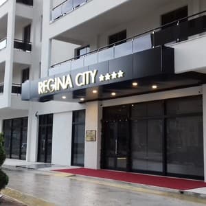 Готель Regina City Hotel — Вльора, Албанія