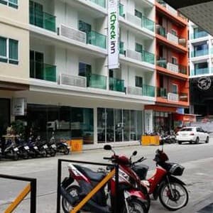 iCheck inn Central Patong