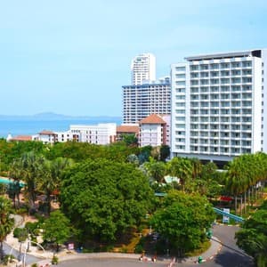 Готель Pattaya Park Beach Resort — Паттайя, Таїланд