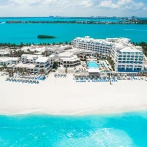 Готель Wyndham Alltra Cancun — Канкун, Мексика