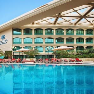 Movenpick Grand Al Bustan
