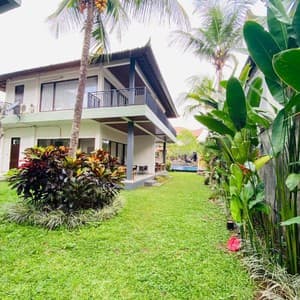 Putri Ayu Cottages