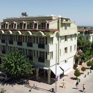 Ares City Hotel