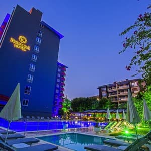 Grand Alisa Hotel