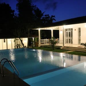 Beach Grove Villas