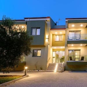 Estelle Luxury Apartments & Suites Gerakini