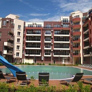 Admiral Plaza