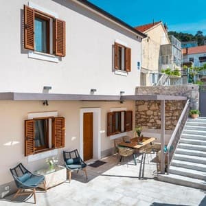 Готель Diva Apartments — Шибеник, Хорватія