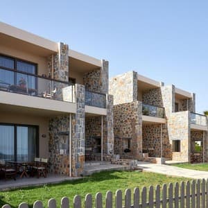 Creteco Hotel & Suites