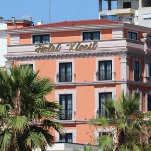 Kloest Hotel