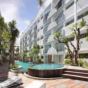 The Akmani Legian