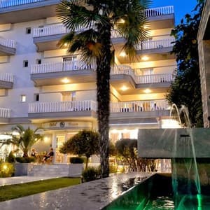Готель Ioni Hotel — Пієрія, Греція
