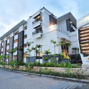 Grand Kuta Hotel & Residence