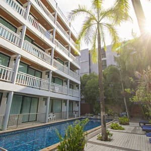 Honey Resort