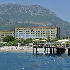 Готель Kirbiyik Resort Hotel — Аланья, Туреччина