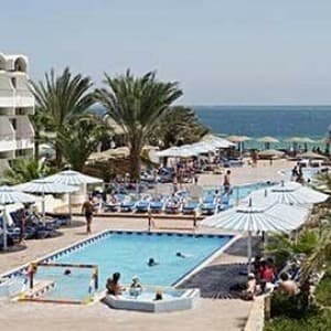 Готель Empire Beach Resort — Хургада, Єгипет