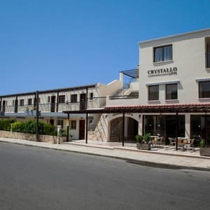 Готель Crystallo Apartments — Пафос, Кіпр