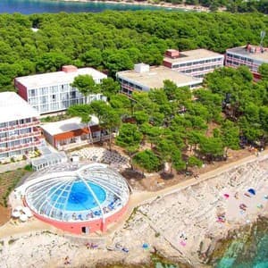 Готель Zora Hotel — Прімоштен, Хорватія