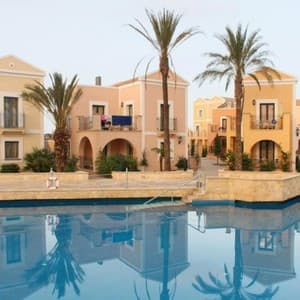 Готель Aliathon Aegean Hotel — Пафос, Кіпр
