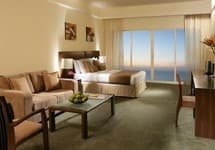 Ramada by Wyndham Beach Hotel Ajman — фото 4
