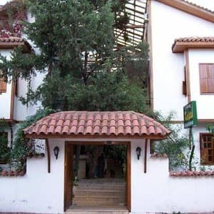 Kaliptus Hotel