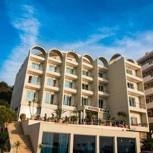 Готель Oasis Hotel — Саранда, Албанія