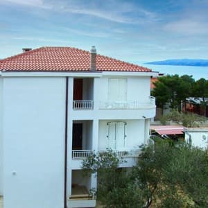 Готель Miranda Apartments — Макарська, Хорватія