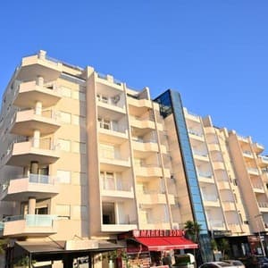 Готель Thea Hotel — Вльора, Албанія