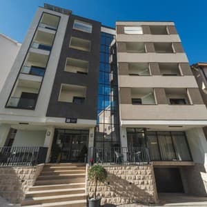 Готель MB Premium Garni Hotel — Будванськая Рівʼєра, Чорногорія