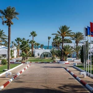 Hari Club Beach Resort