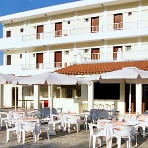 Prassino Nissi Hotel