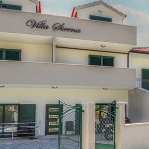 Готель Sirena Villa Podgora — Подгора, Хорватія