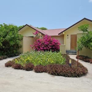 Готель Hondaafushi Island Resort — Даалу Атол, Мальдіви