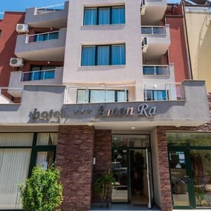Amon Ra Hotel